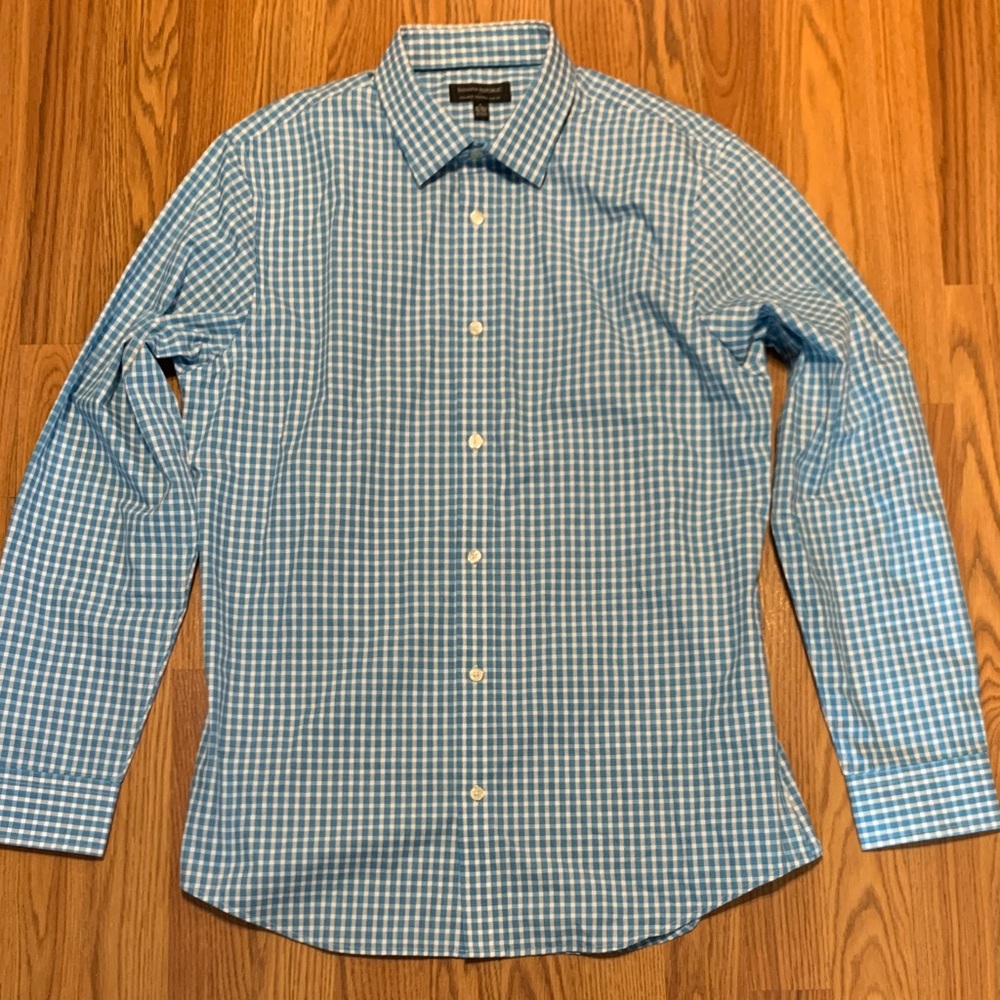 Banana Republic Blue dress shirt